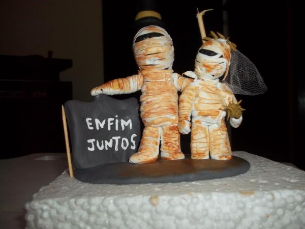 Topo de bolo - Mumias